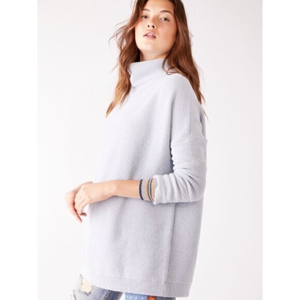 Free People Slouchy Ottoman Tunic Sweater in Powder Blue Size XS